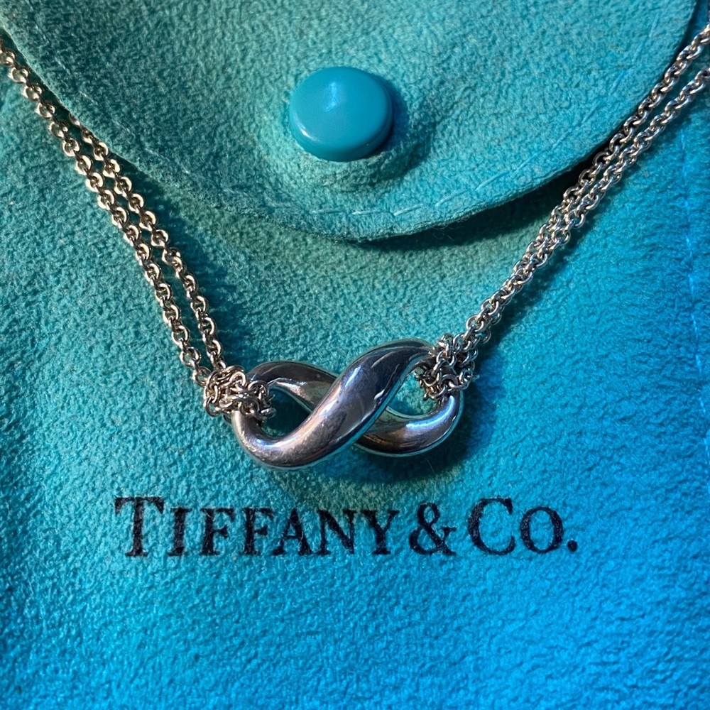 Tiffany Infinity Pendant & Double Chain. - Picture 7 of 7